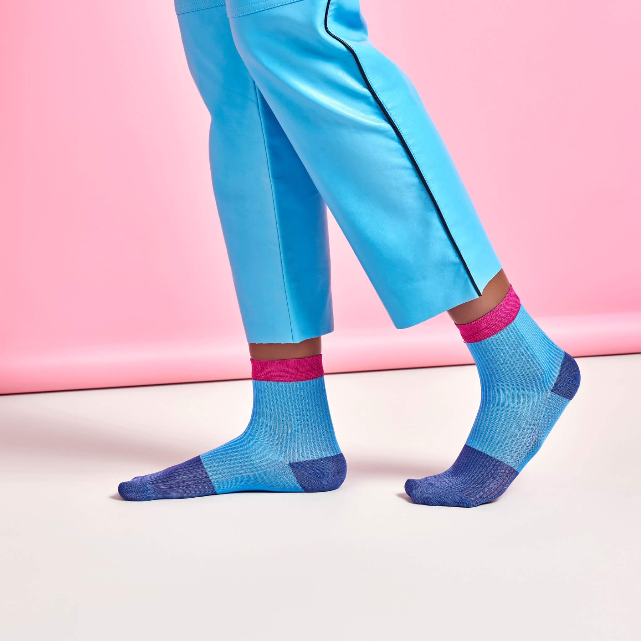 Dámske modré ponožky Happy Socks Janna // kolekcia Hysteria